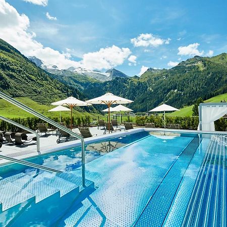 Hotel Berghof Crystal Spa & Sports Tux Esterno foto