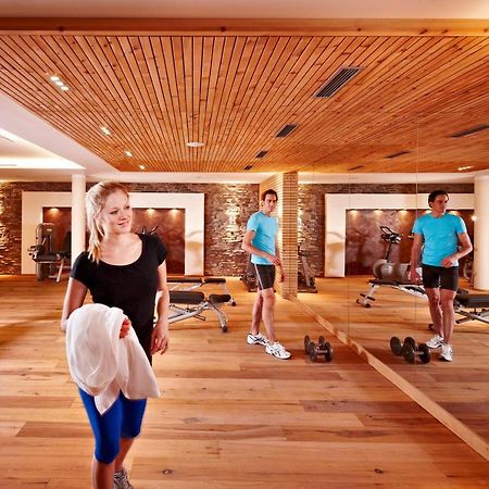 Hotel Berghof Crystal Spa & Sports Tux Esterno foto