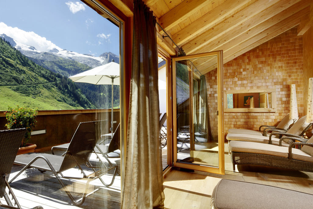 Hotel Berghof Crystal Spa & Sports Tux Esterno foto