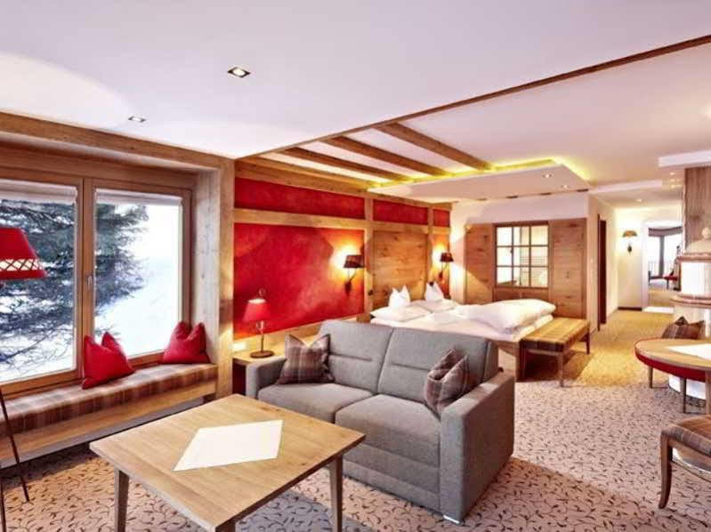 Hotel Berghof Crystal Spa & Sports Tux Esterno foto