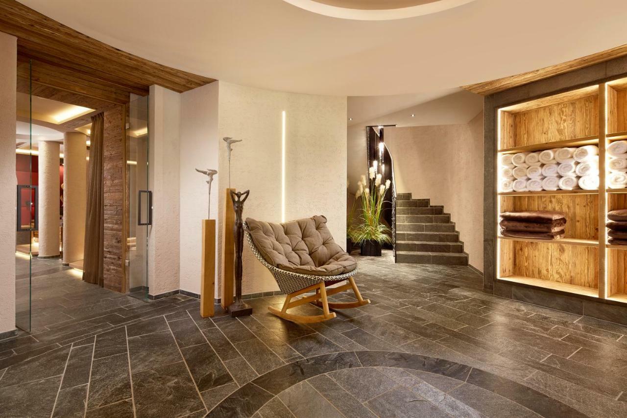 Hotel Berghof Crystal Spa & Sports Tux Esterno foto